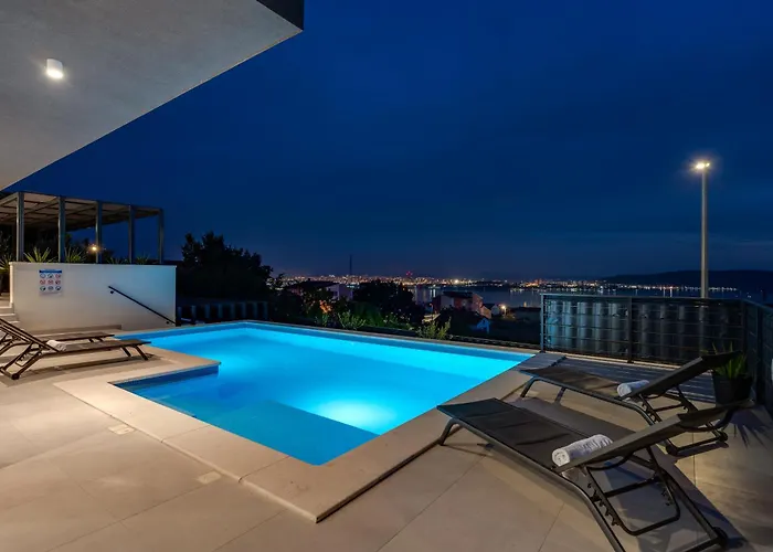 Magdalena Villa Kastela